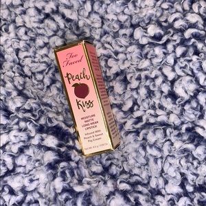 Too faced peach kiss Matte lipstick
